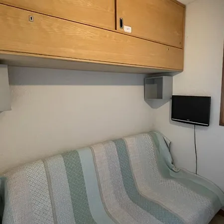 T2 Avec Balcon Au Coeur Du Lioran, Proche Pistes Et Commerces - Fr-1-787-87 Laveissière